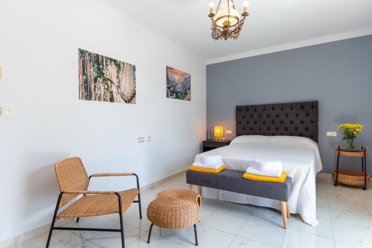 Finca Puerto Ermita - Cerca Malaga 20Km - Pizarra Eksteriør bilde