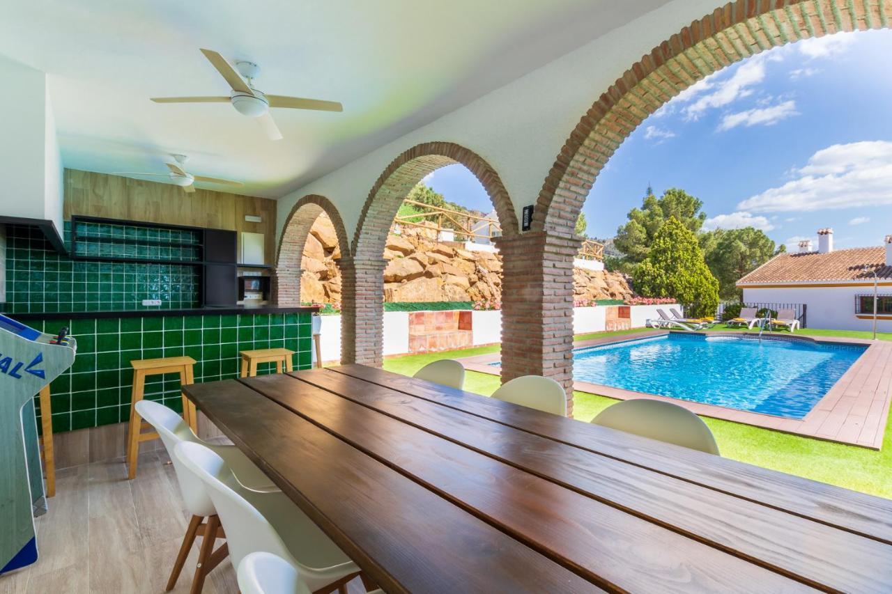 Finca Puerto Ermita - Cerca Malaga 20Km - Pizarra Eksteriør bilde